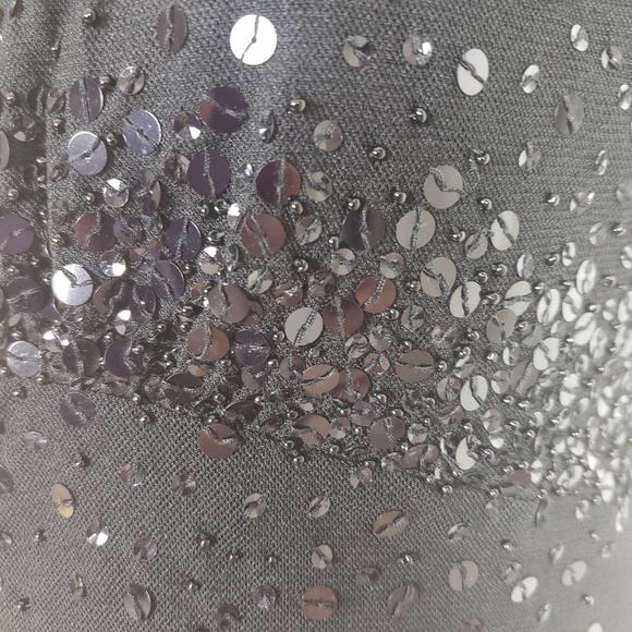 ANN TAYLOR | NWT black sequin sleeveless top - Picture 2 of 5